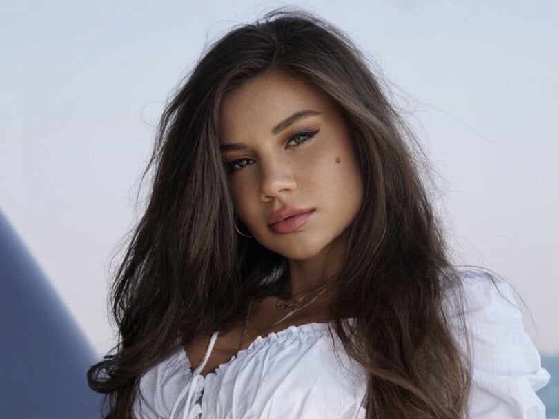 lolitamay webcam profile - Norwegian