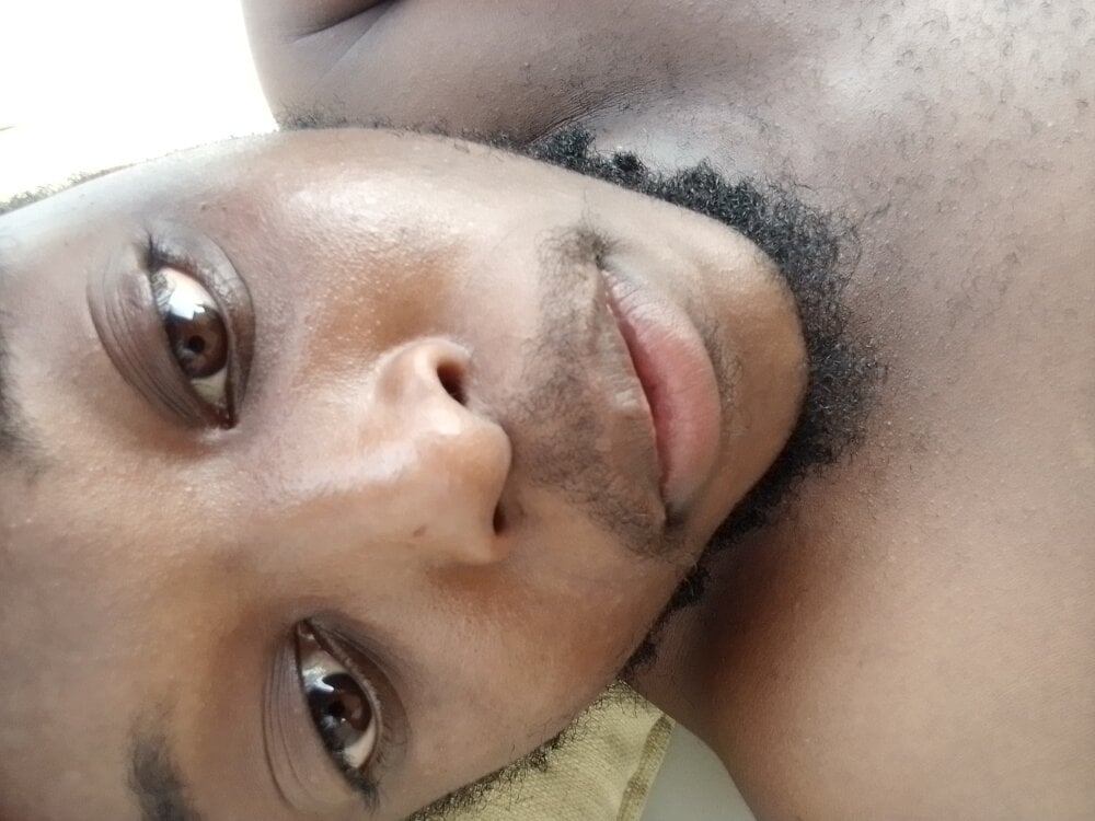 Handsomeguy442xx profile