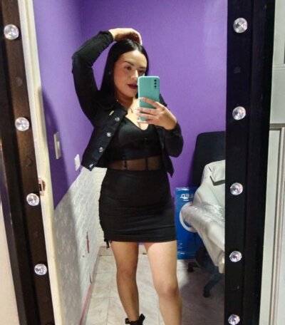 zoe_hamilton_t from stripchat