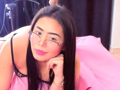 hidden sexcam Angeli Wu 