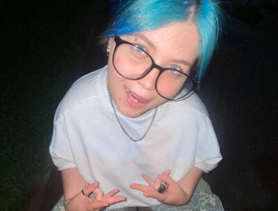 Alisa_Monroe