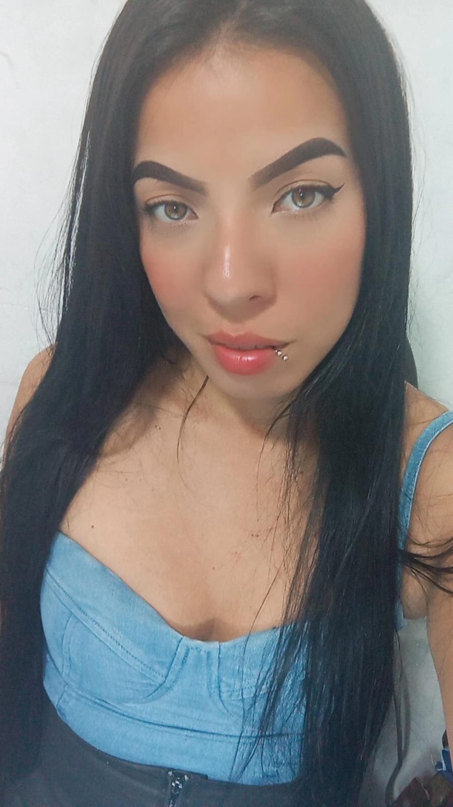 aleka_fesita