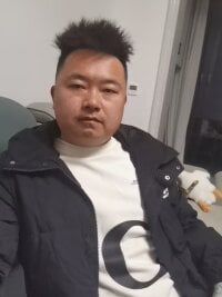xiaoyueyue008's webcam live show