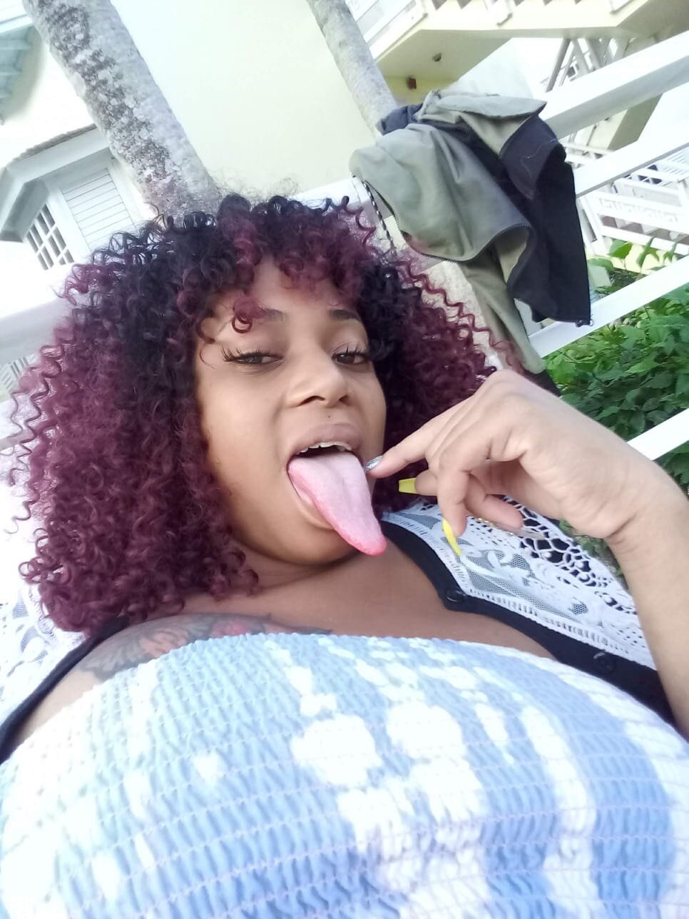 long_tongue