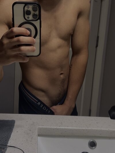 da_only_sire_720 from stripchat