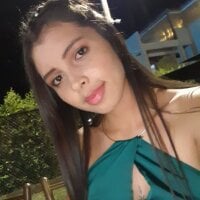 violetavagina23's Offline Chat Room