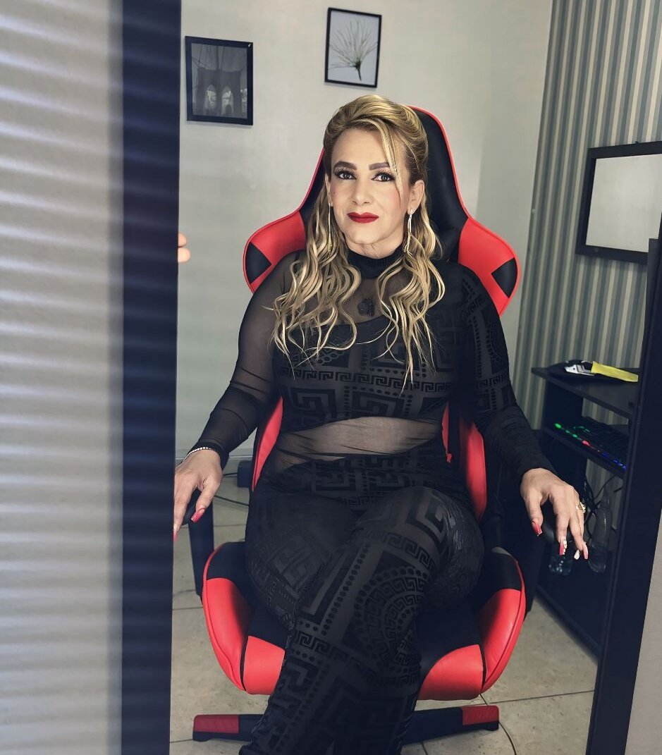 Ashley_Beenson's most recent online preview