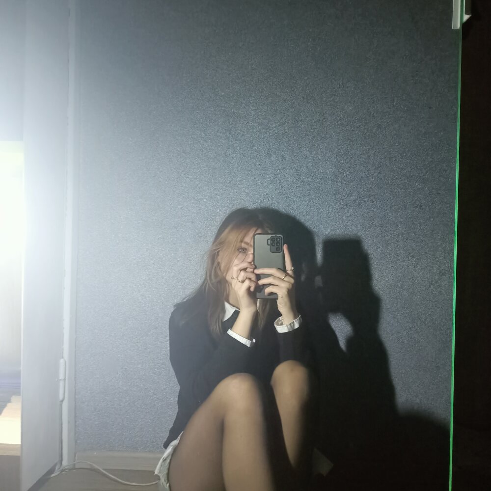 Alexa_live_love13 🤗 online naked cam
