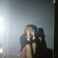 Alexa_live_love13's Offline XXX Chat