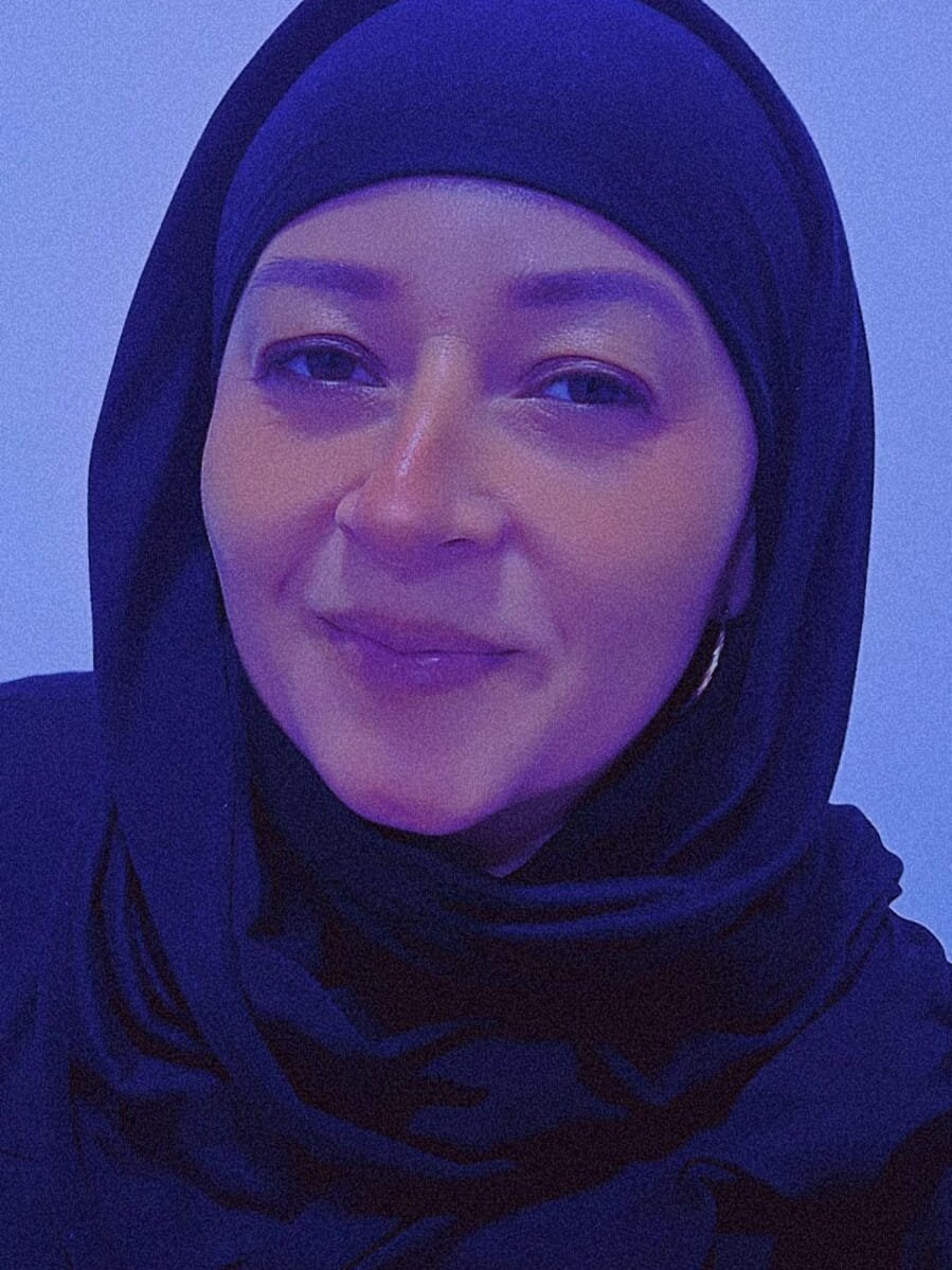 azahara_musli webcam profile - Slovene