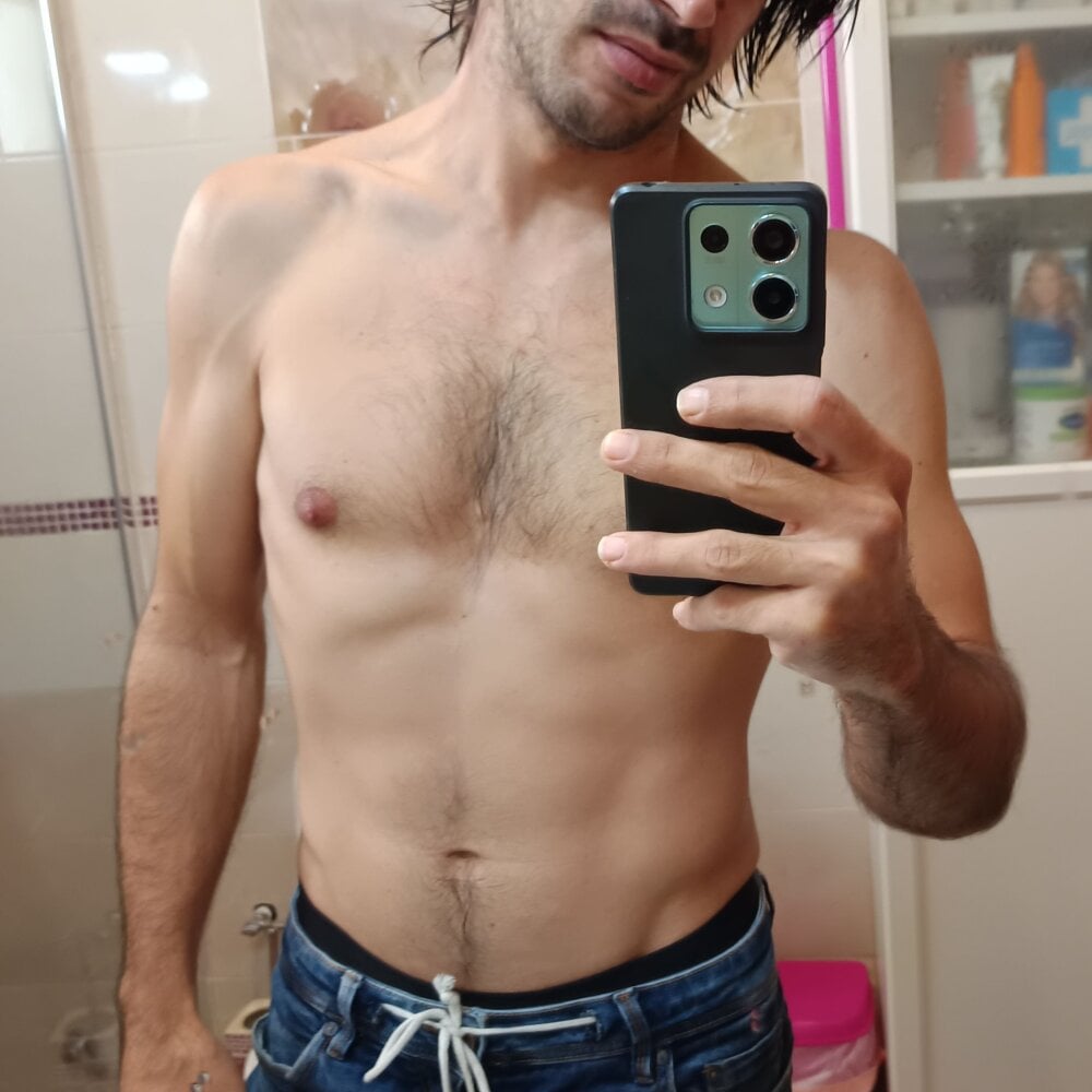 Blackroseyzeus profile