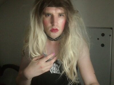 Sissyslut22jr