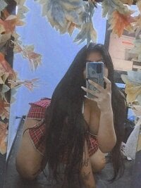 Bilik Sembang Luar Talian Lorena_Munoz