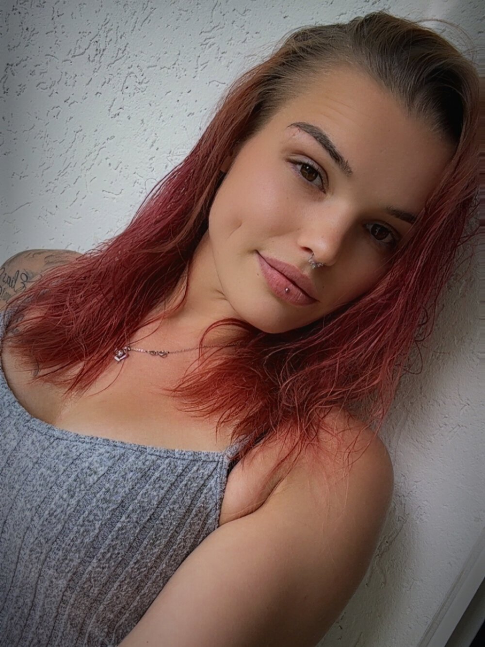 247camsex.com loreenkinky livesex profile in deutsch cams