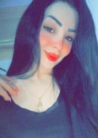 SaraEgyptian69's Offline Chat Room