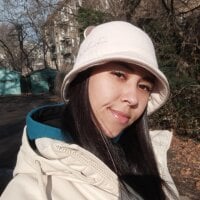 Arina_Teen's Offline Chat Room