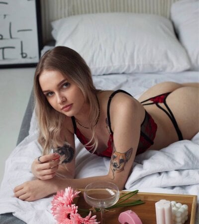 Mia_Targaryen 👱 free nude webcam