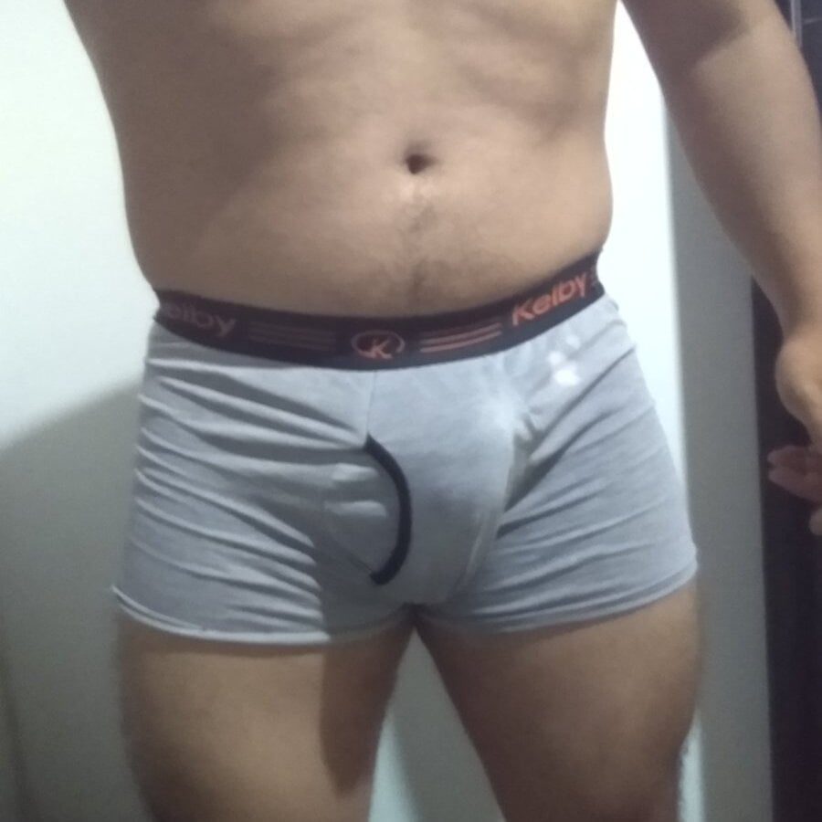 samihot09's Offline XXX Chat