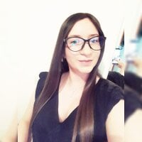 Sharil_Taylor's Offline Chat Room