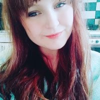 Primadoonnaa's Offline Chat Room