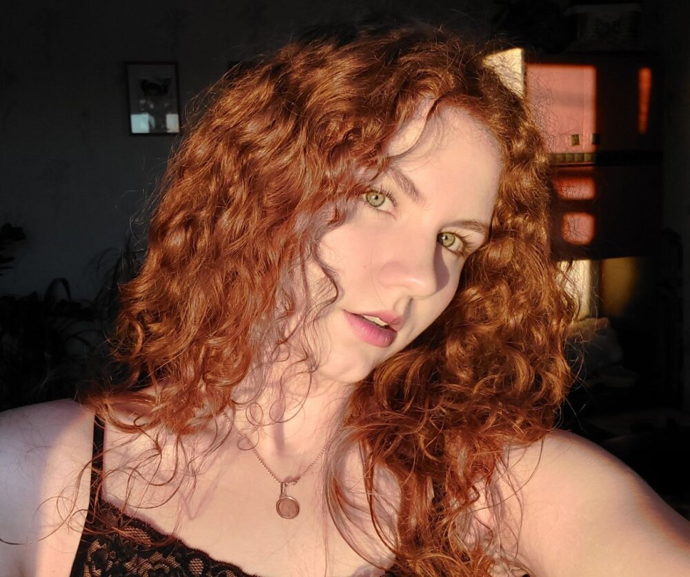 KarenCollins 💻 live online chat