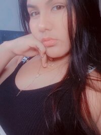 yexibelhot22's Offline Chat Room