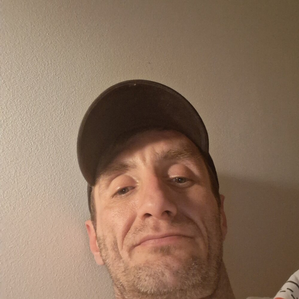 bajaja12z's Offline XXX Chat