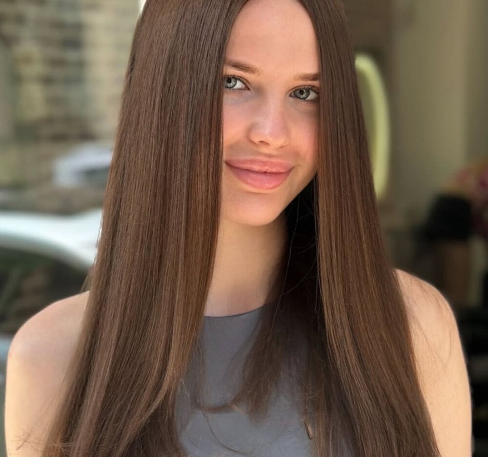 onaircams.com monaricci livesex profile in bisexual cams