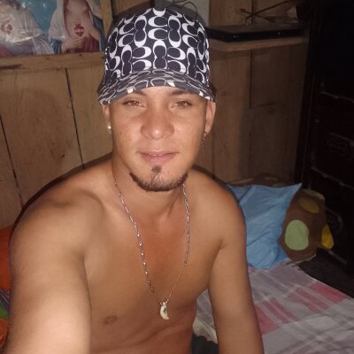 Jhon970711 Live Cam on StripChat