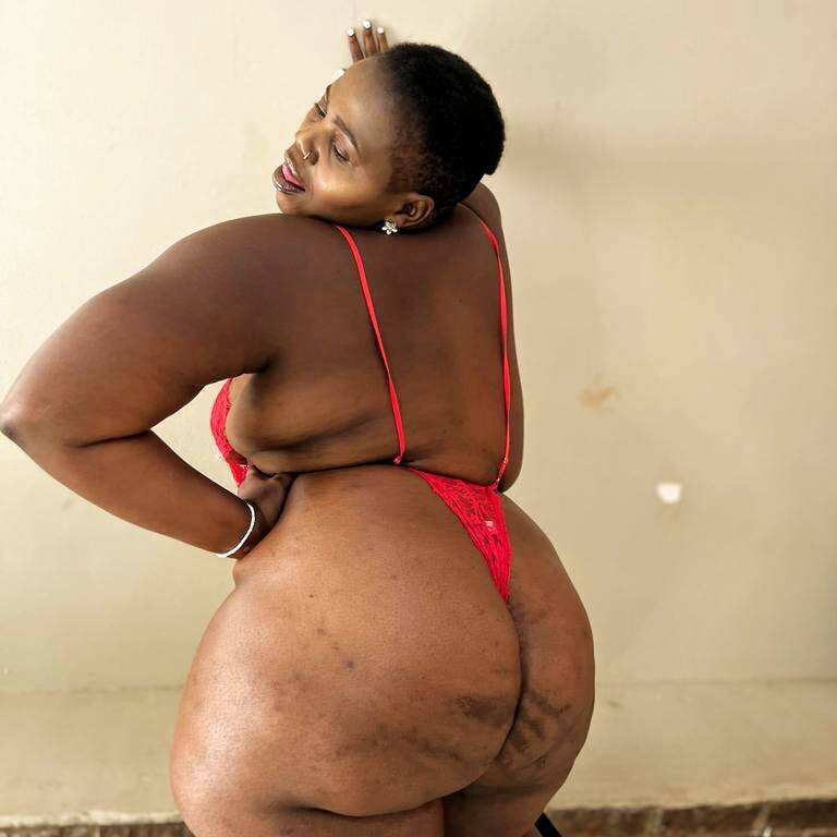elderberry76 🐃 online sex stream