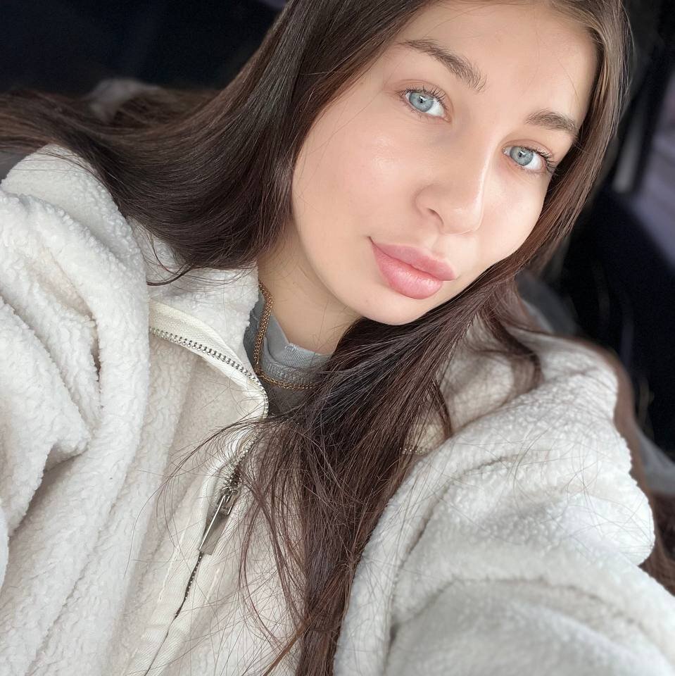 hey_emily profile