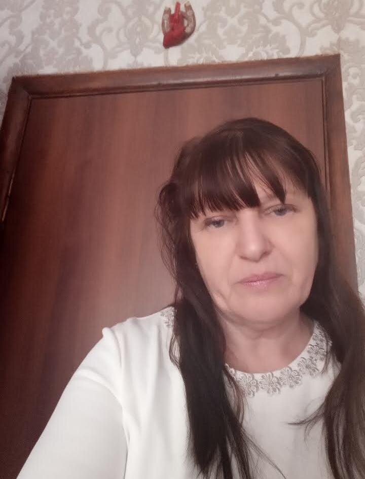 Apeesynka5521