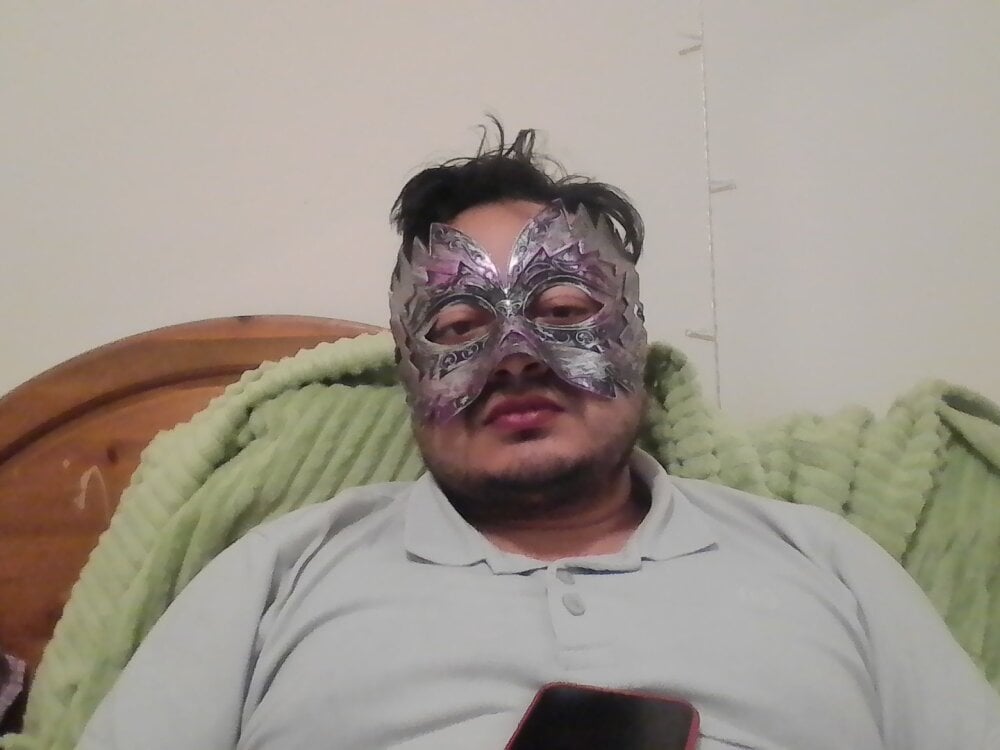 SHaiHNY's Offline XXX Chat