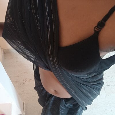 Naughtydarlingg Female Bestyoung Free Webcam Striptease