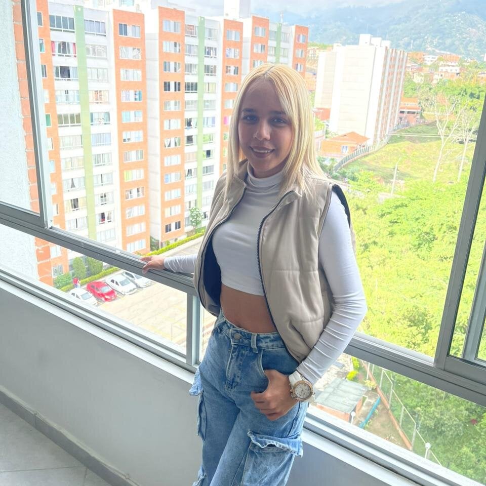 sexcityguide.com kasumisophia livesex profile in 43978624 cams