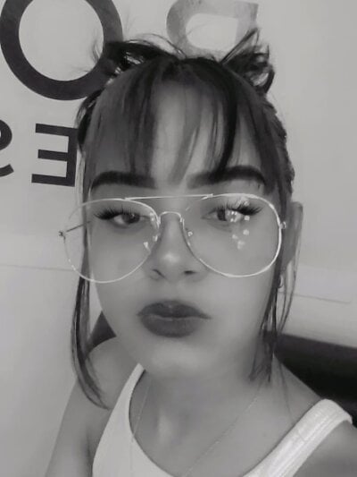 Isis_Lucia