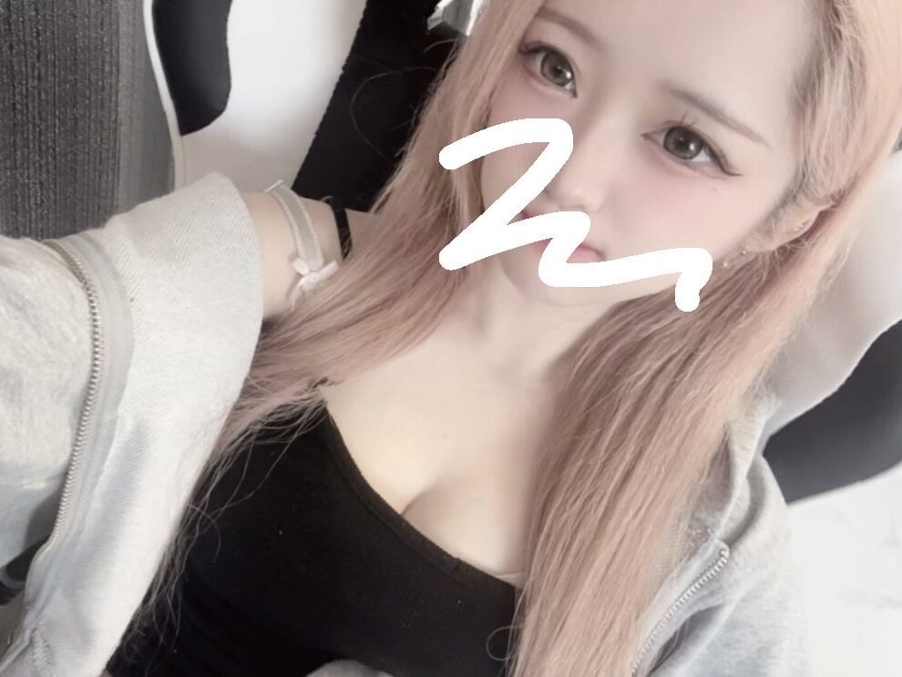 uyuman_chan's Offline XXX Chat