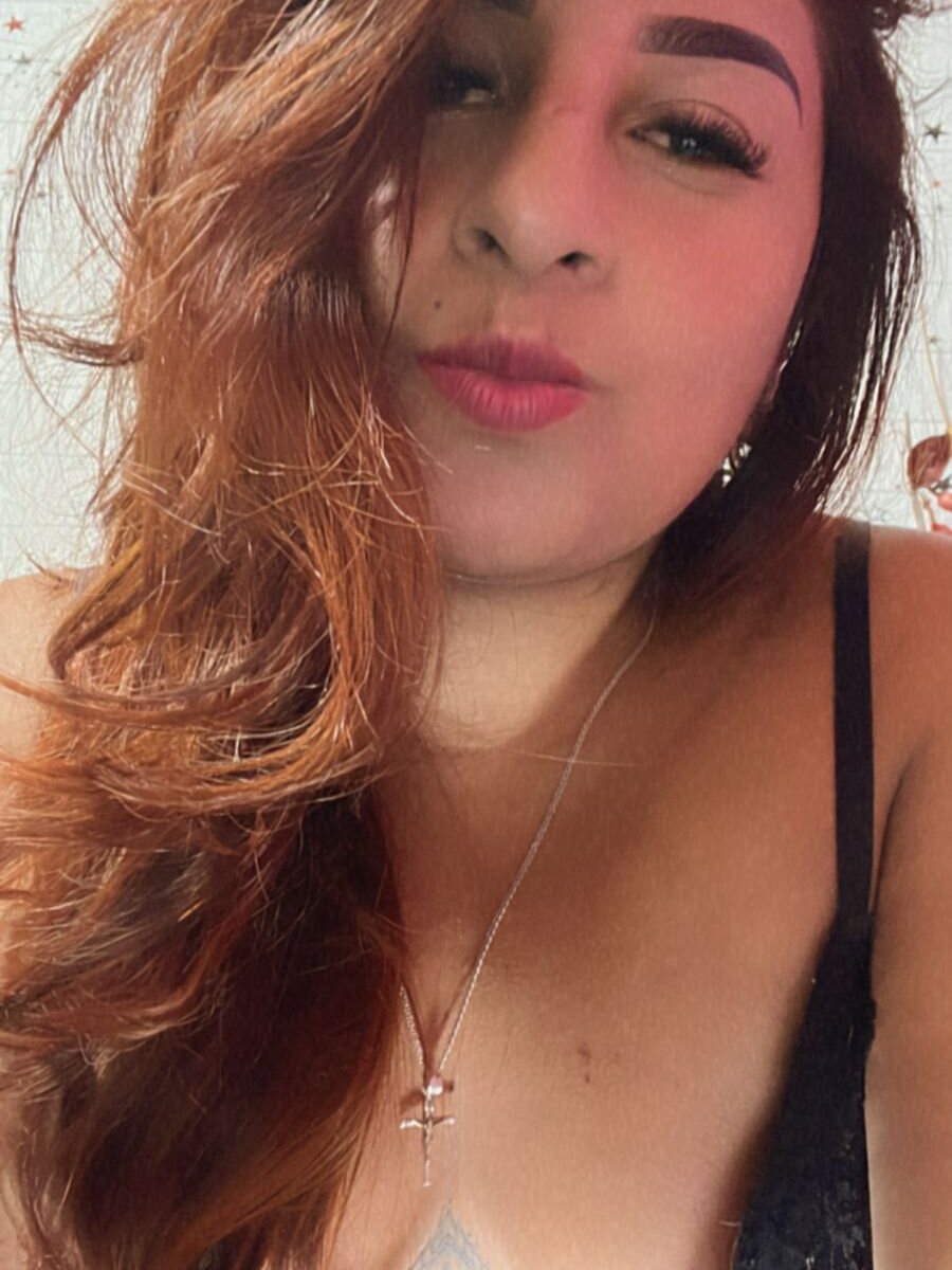 dayanara_kamal profile