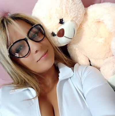 DaniHotSquirt Avatar