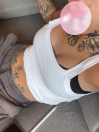 selfxs's webcam live show