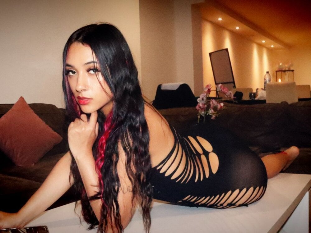 mega-camsex.net hilaryt livesex profile in stockingsnylons cams