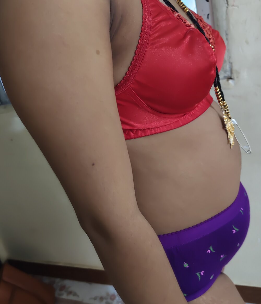 DesiRiya77 profile
