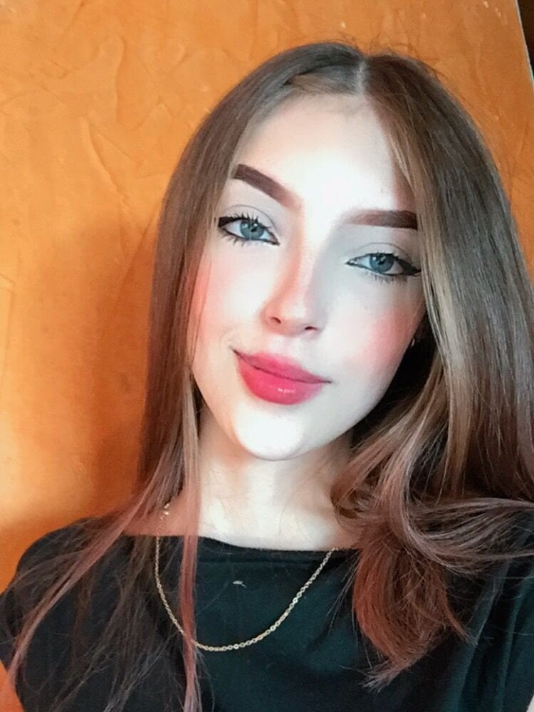 madinson_barbie from stripchat