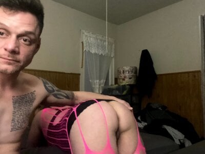 Absolutlyamazin - Stripchat Couple 