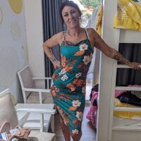 Naughtynanny75's Live Sex Cam Show
