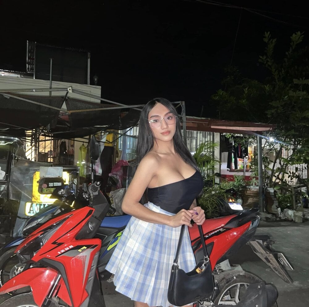 Cassie X Marga
