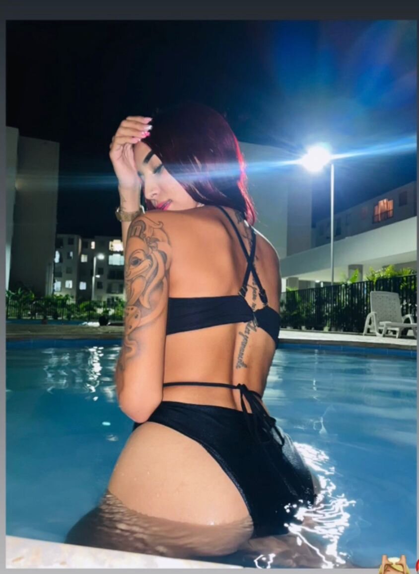DaynaFoxx