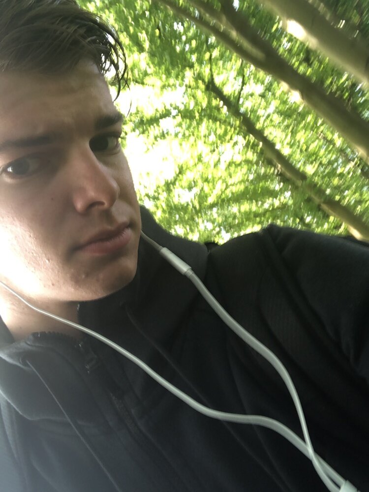 Devon_Austin's Offline XXX Chat