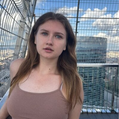 Sara_Breinor Live Cam on StripChat