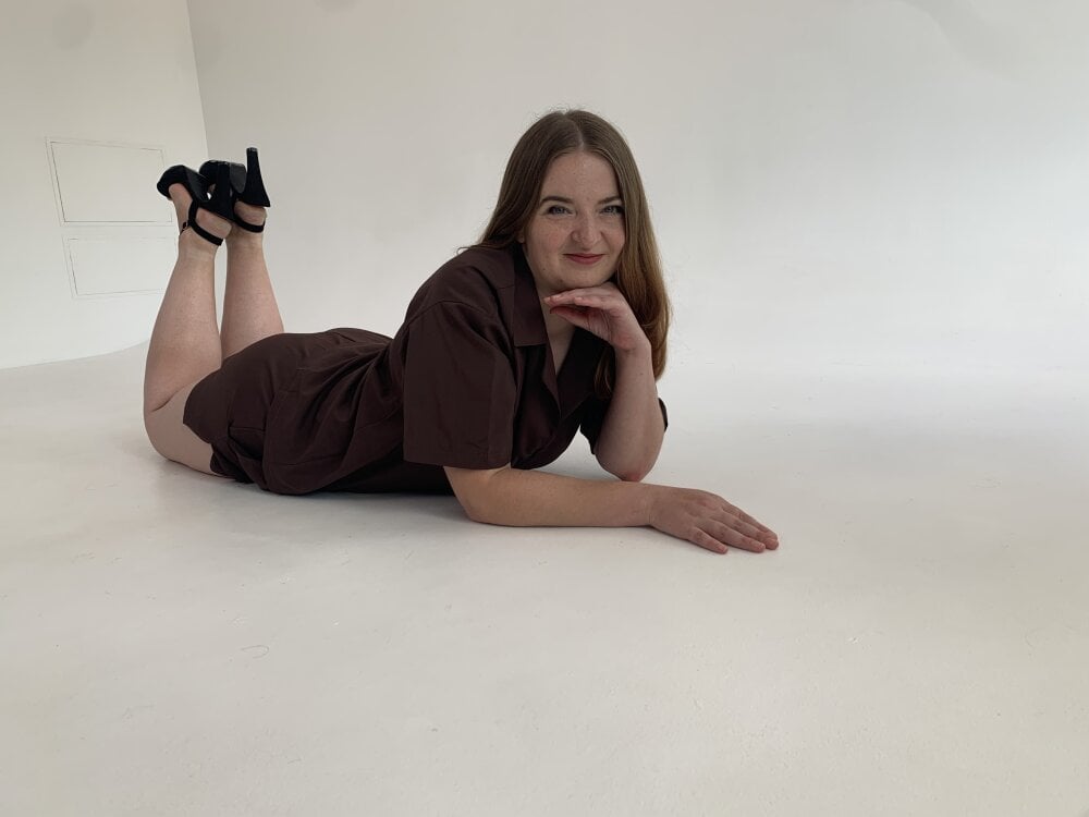 freyadak from stripchat